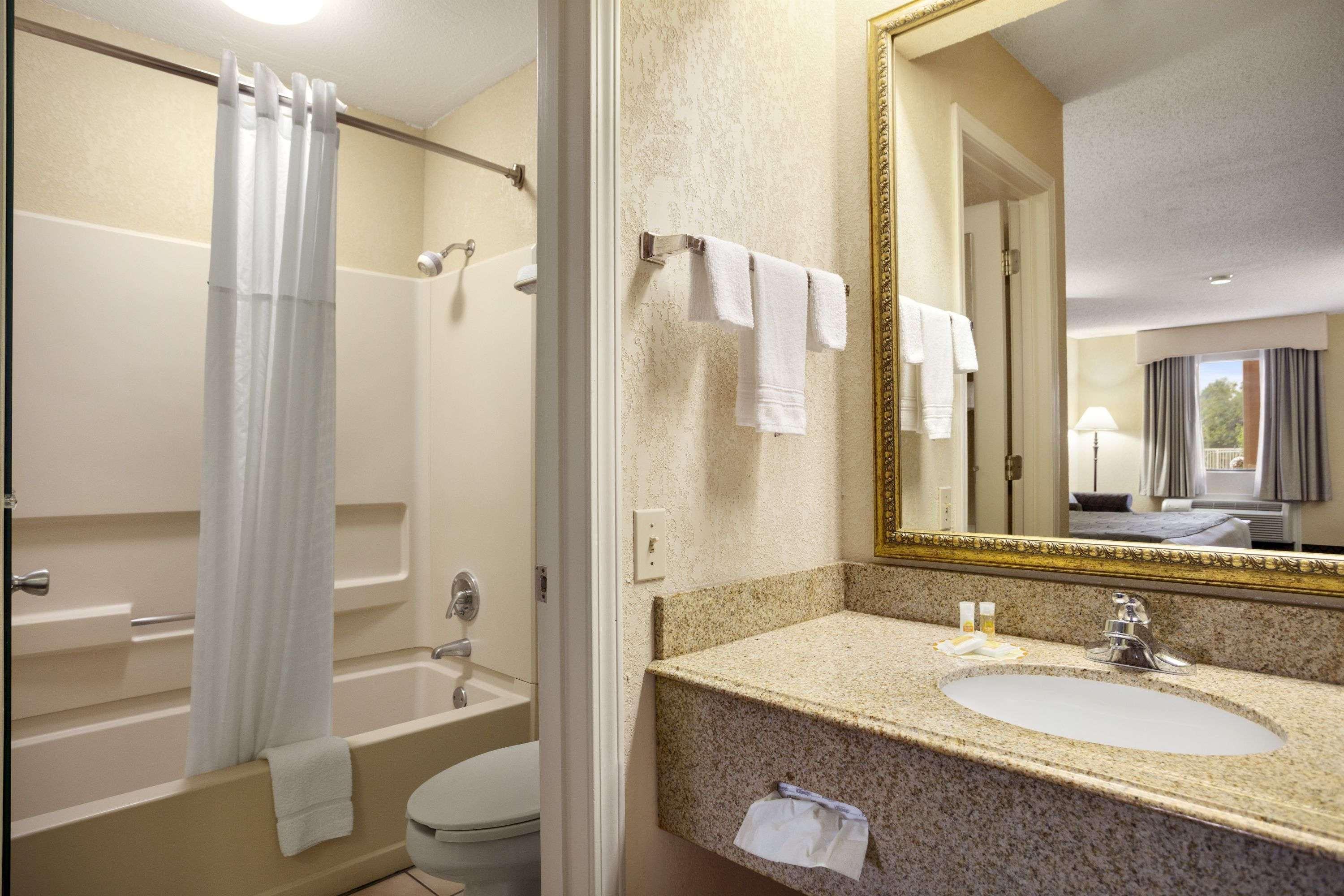 Days Inn & Suites By Wyndham Stuttgart Luaran gambar