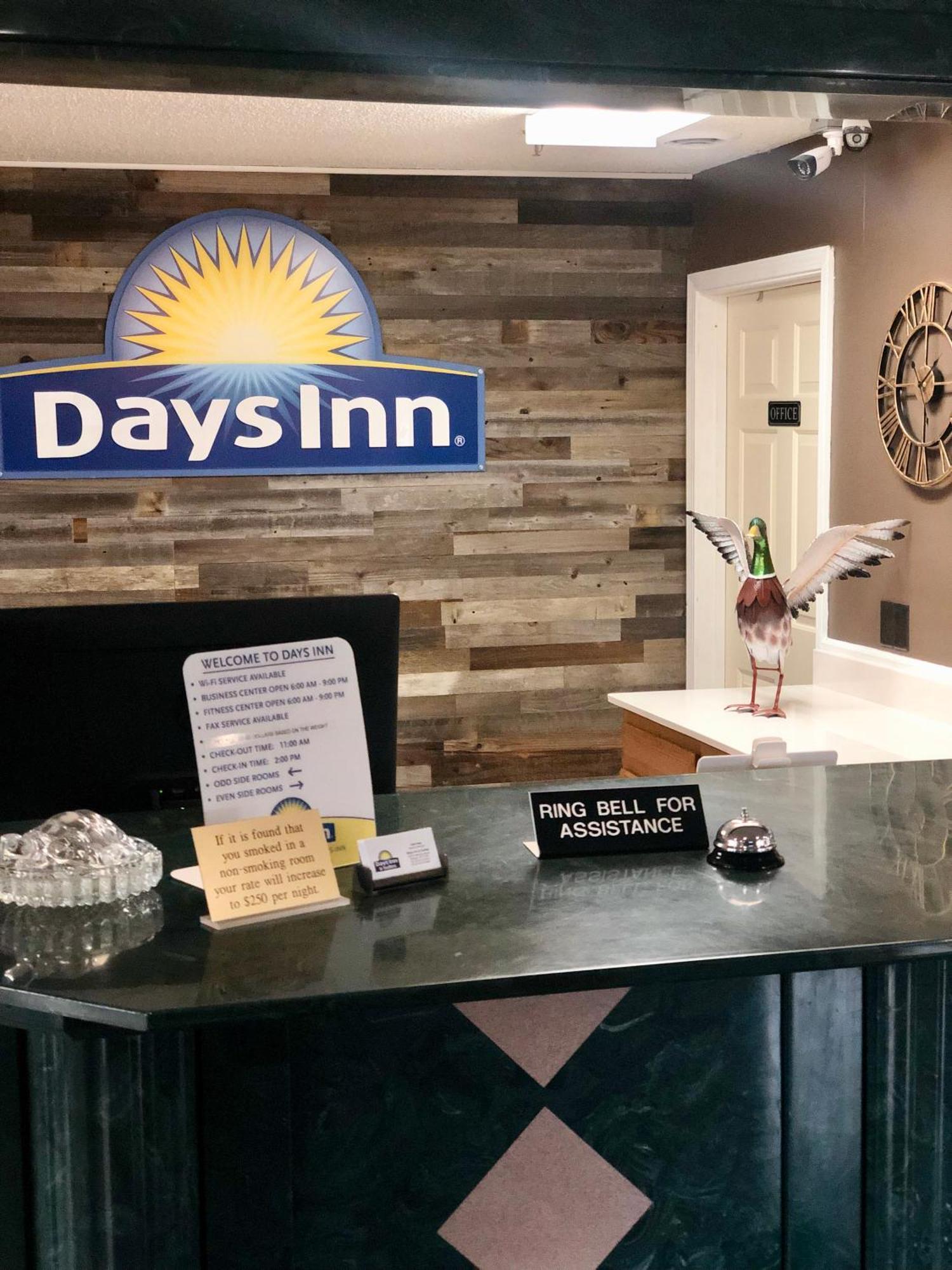 Days Inn & Suites By Wyndham Stuttgart Luaran gambar
